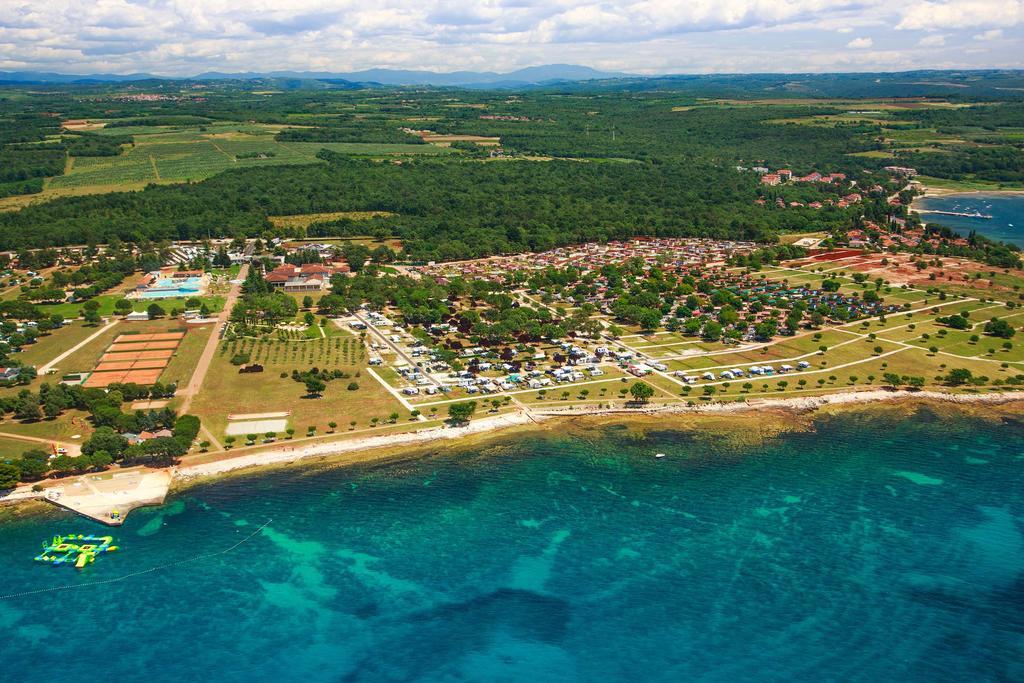 Mobile Homes Premium Vista Mare Park Umag By Camp4You Екстер'єр фото