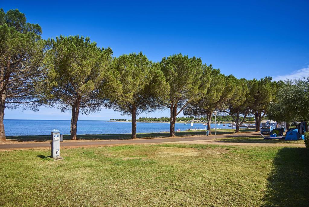 Mobile Homes Premium Vista Mare Park Umag By Camp4You Екстер'єр фото