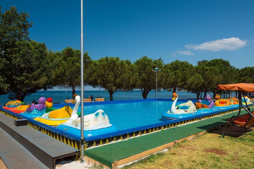 Mobile Homes Premium Vista Mare Park Umag By Camp4You Екстер'єр фото