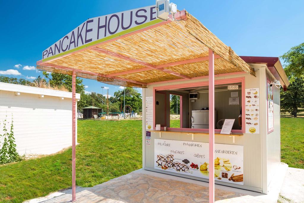 Mobile Homes Premium Vista Mare Park Umag By Camp4You Екстер'єр фото