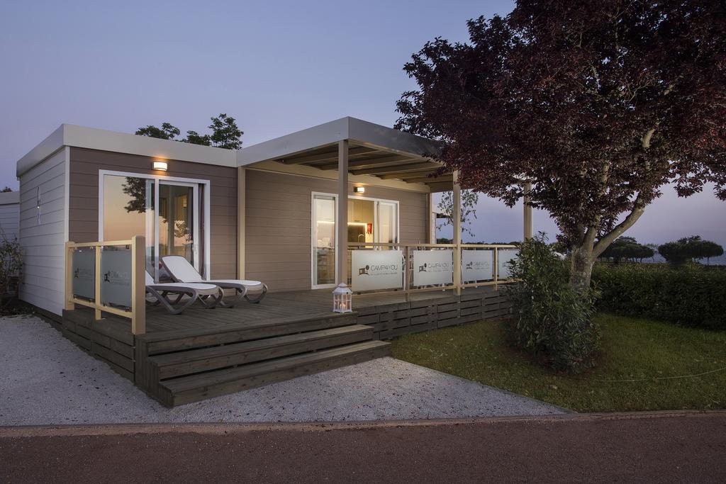 Mobile Homes Premium Vista Mare Park Umag By Camp4You Екстер'єр фото