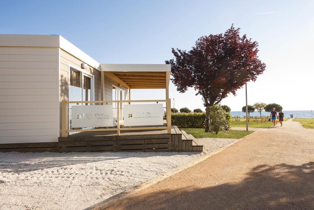 Mobile Homes Premium Vista Mare Park Umag By Camp4You Екстер'єр фото